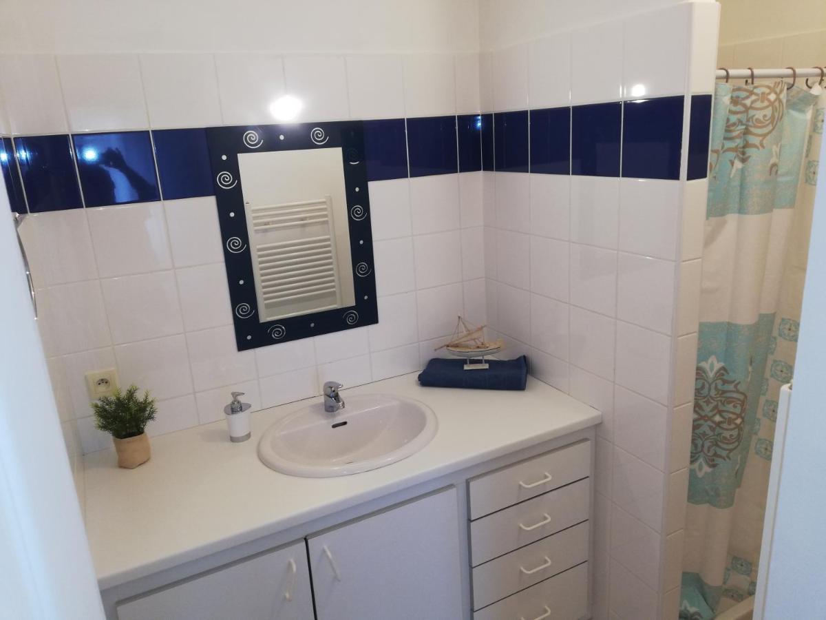 Superbe Appartement De 90M2 A Uzes Super Equipe Avec Garage Et Grand Parking Privatif Eksteriør bilde